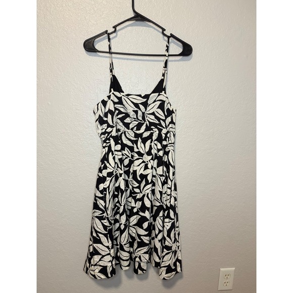 A New Day Black and White Leaf Print Sleeveless Mini Dress - L - Picture 3 of 6